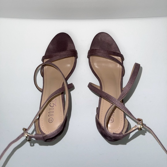 Rouge Purple Suede Heels - Picture 5 of 5